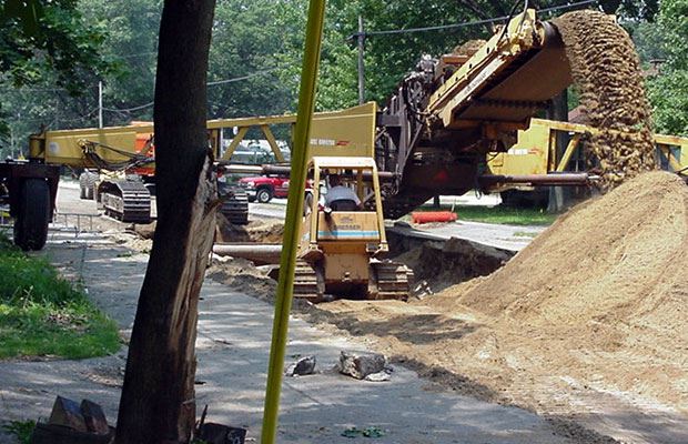 Wastewater 60 Inch Main - June 2001 - trenching for new pipes heavy equipment