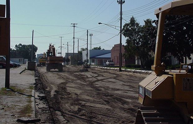 Wastewater 60 Inch Main - October 2001 - working on Ottawa Street