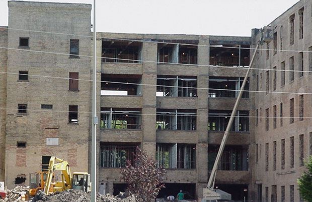 Amazon Building - August 29 2001 - back view