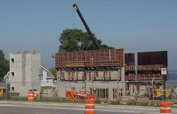 Balcom's Cove Condominiums - October 2 2001 - forms on west tower