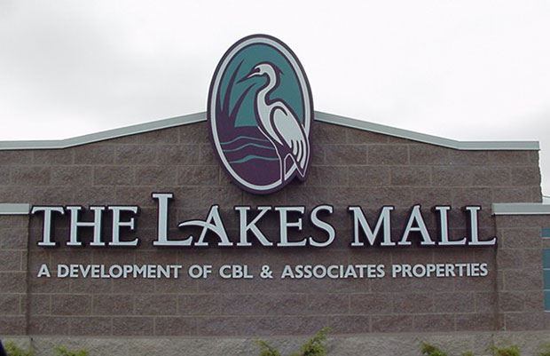 Lakes Mall - August 24 2001 - sign on Sternberg Road