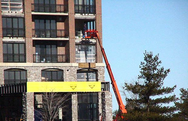 Shoreline Inn - February 22 2002 - bringing in construction supplies